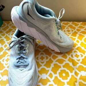 Hoka One One Arahi 6 Shoes Womens 10,5 Plein Air Blue Fog